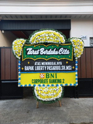 Papan Bunga Duka di Jatihandap
